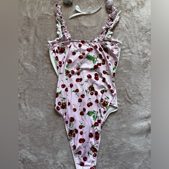 Cherry bodysuit🍒 - Picture 3 of 3